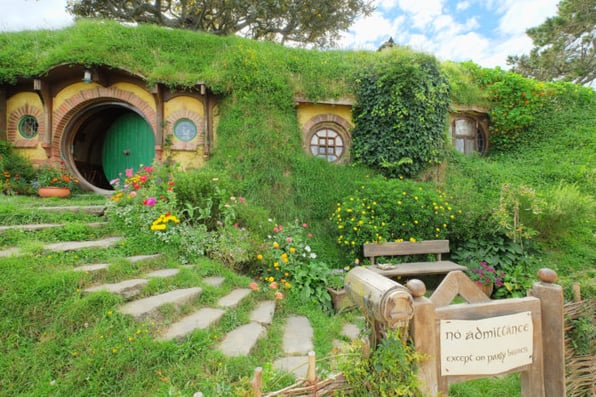 Lord of the Rings_Bilbo_Baggins_Residence