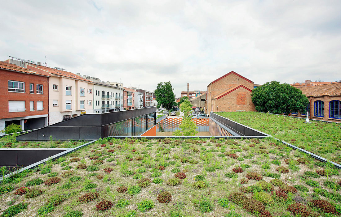 f451 Arquitectura__Senior Citizen Community Center_photo by Jose Hevia